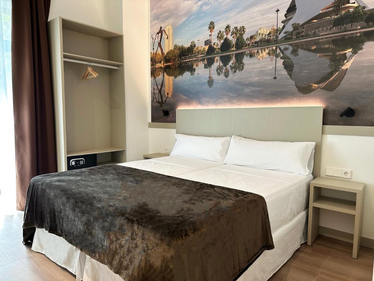 Hotel Bestprice バレンシア エクステリア 写真