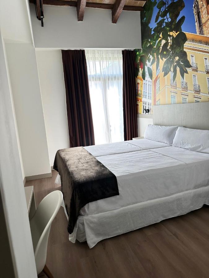 Hotel Bestprice バレンシア エクステリア 写真