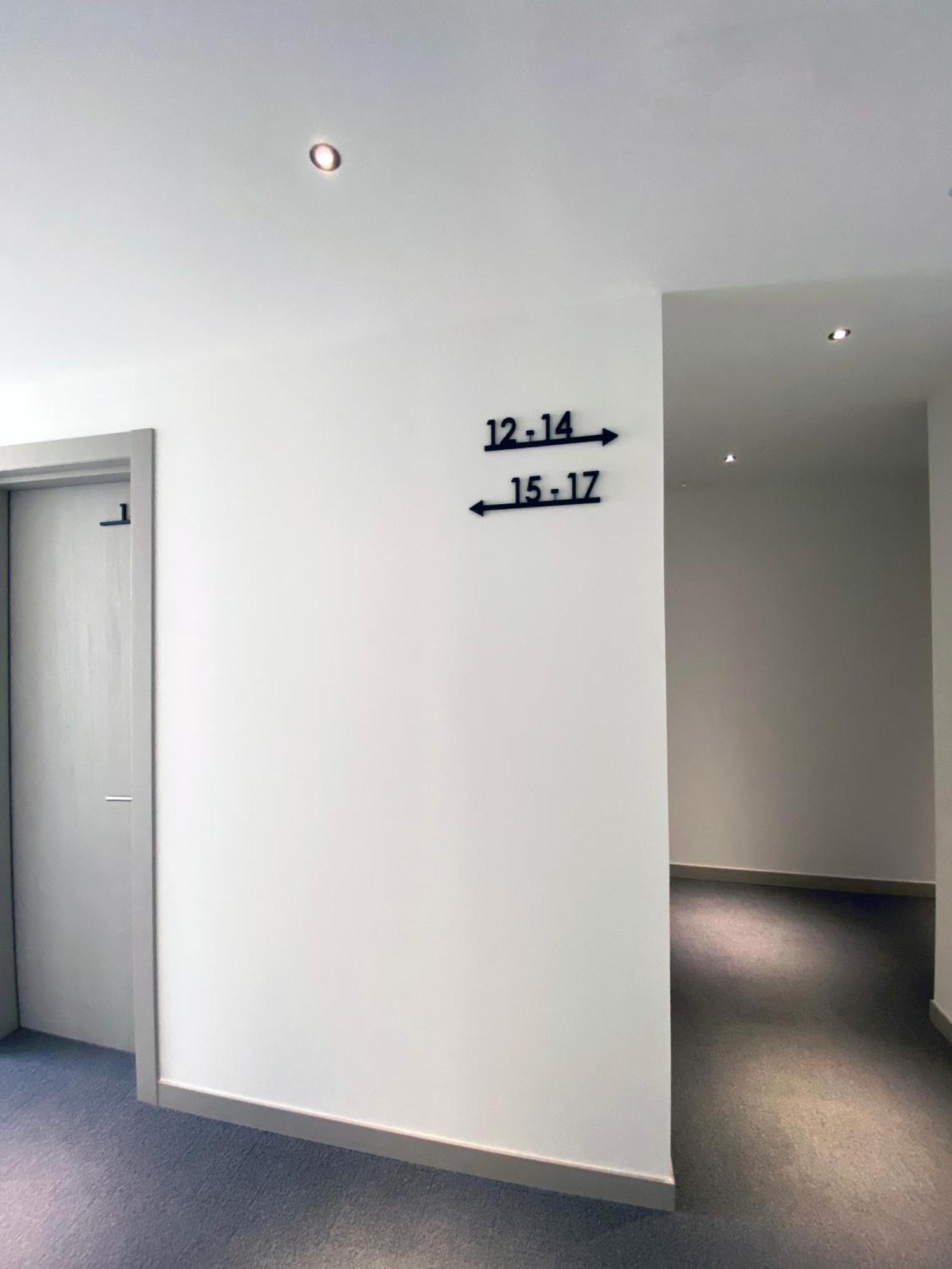 Hotel Bestprice バレンシア エクステリア 写真